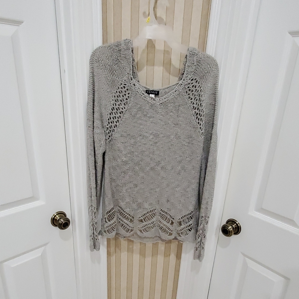 Venus Lacy hooded sweater in Gray. New condition